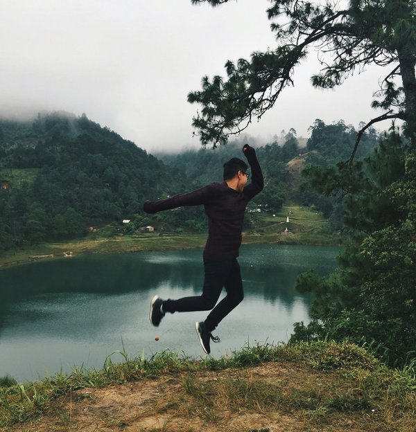 Comment planifier une aventure en kayak dans les fjords du Groenland?